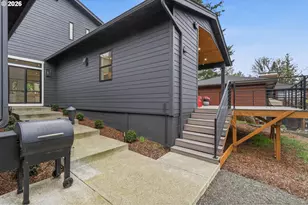10000 SW 25th Ave, Portland, OR 97219 - Photo 29
