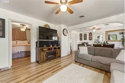 120 SE 11th Ave, Milton-Freewater, OR 97862 - Photo 9