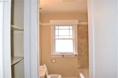 710 Van Buren St, Eugene, OR 97402 - Photo 11