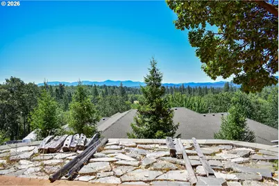 799 Three Pines Rd, Grants Pass, OR 97526 - Photo 15