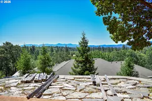 799 Three Pines Rd, Grants Pass, OR 97526 - Photo 15
