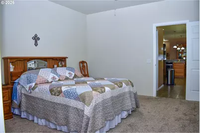 799 Three Pines Rd, Grants Pass, OR 97526 - Photo 11