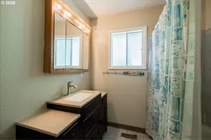 509 S 18th St, Philomath, OR 97370 - Photo 21
