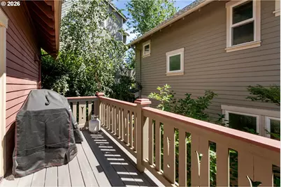 2939 SW Custer St, Portland, OR 97219 - Photo 39