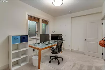 2939 SW Custer St, Portland, OR 97219 - Photo 35