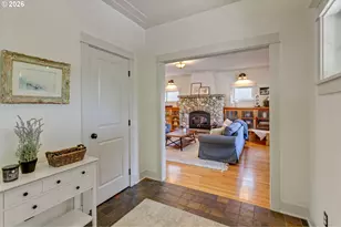 2939 SW Custer St, Portland, OR 97219 - Photo 11