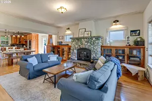 2939 SW Custer St, Portland, OR 97219 - Photo 7