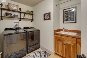 2939 SW Custer St, Portland, OR 97219 - Photo 31