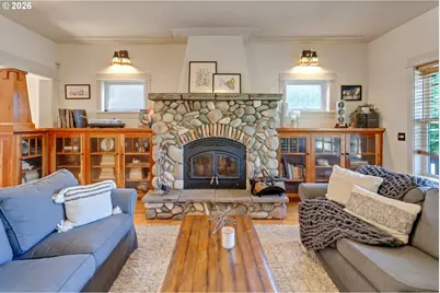 2939 SW Custer St, Portland, OR 97219 - Photo 3
