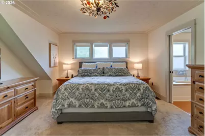 2939 SW Custer St, Portland, OR 97219 - Photo 23