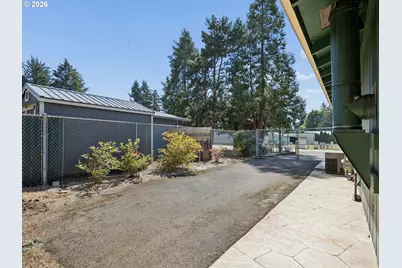 16423 S Henrici Rd, Oregon City, OR 97045 - Photo 17