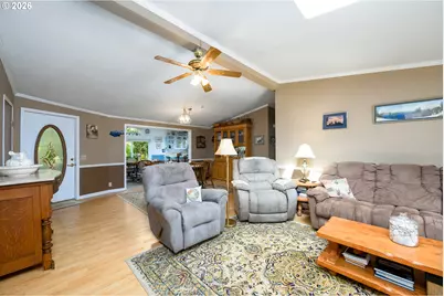 266 Riverwood Ln, Oakland, OR 97462 - Photo 19