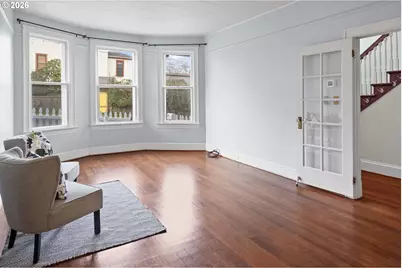 590 17th St, Astoria, OR 97103 - Photo 3