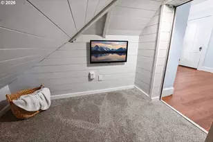 590 17th St, Astoria, OR 97103 - Photo 21