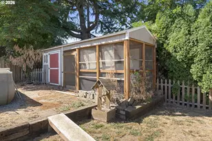 2221 SW Indian Mary Ct, Troutdale, OR 97060 - Photo 39