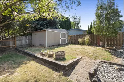 2221 SW Indian Mary Ct, Troutdale, OR 97060 - Photo 37