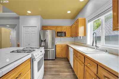 11415 SE Highland Loop, Clackamas, OR 97015 - Photo 19