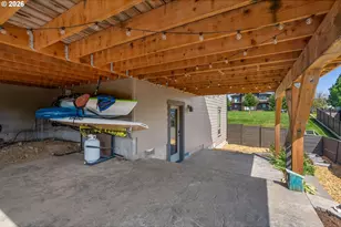 945 Makena Ln, Hood River, OR 97031 - Photo 41