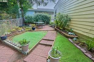 529 Puerto Vista Dr, Coos Bay, OR 97420 - Photo 33