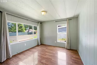 1404 NW Wallace Rd, McMinnville, OR 97128 - Photo 17