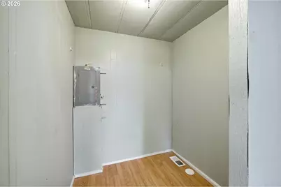 1404 NW Wallace Rd, McMinnville, OR 97128 - Photo 25