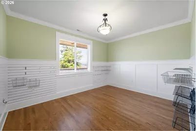 1975 Cleveland St, North Bend, OR 97459 - Photo 23