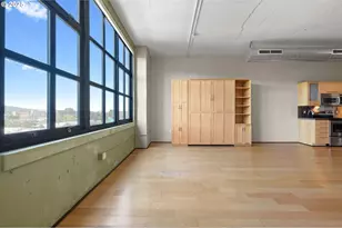 1400 NW Irving St, Portland, OR 97209 - Photo 17