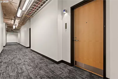 1400 NW Irving St #621, Portland, OR 97209 - Photo 7