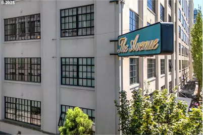 1400 NW Irving St #621, Portland, OR 97209 - Photo 35