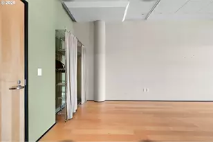 1400 NW Irving St, Portland, OR 97209 - Photo 23