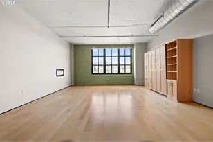 1400 NW Irving St, Portland, OR 97209 - Photo 19