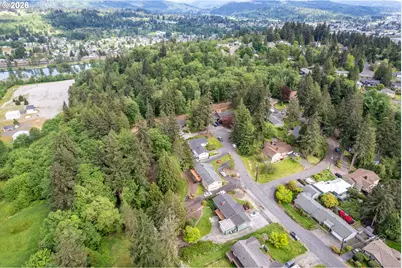 303 E Cedar Ln, Longview, WA 98632 - Photo 37