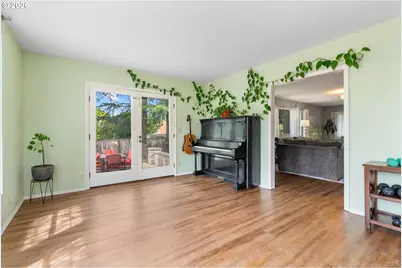 506 17th St, Hood River, OR 97031 - Photo 17