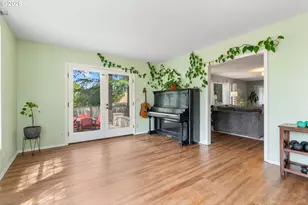 506 17th St, Hood River, OR 97031 - Photo 17