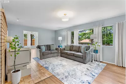 506 17th St, Hood River, OR 97031 - Photo 5