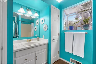 506 17th St, Hood River, OR 97031 - Photo 27