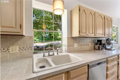 506 17th St, Hood River, OR 97031 - Photo 11