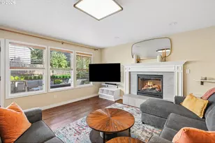 15579 SW 76th Ave, Portland, OR 97224 - Photo 17