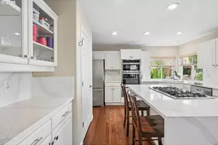 15579 SW 76th Ave, Portland, OR 97224 - Photo 13