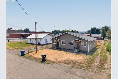 2095 17th St, Baker City, OR 97814 - Photo 1