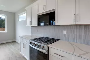 13871 SW 175th Ave, Tigard, OR 97140 - Photo 13