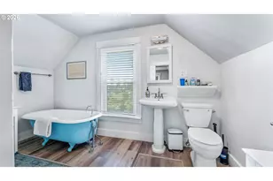 715 9th St, Oregon City, OR 97045 - Photo 29