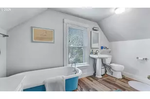 715 9th St, Oregon City, OR 97045 - Photo 31