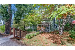 715 9th St, Oregon City, OR 97045 - Photo 3
