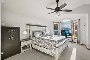 8915 NE 28th Pl, Vancouver, WA 98665 - Photo 17
