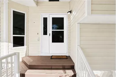 8915 NE 28th Pl, Vancouver, WA 98665 - Photo 5