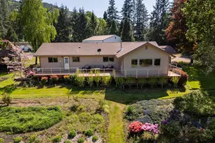 3413 Wild River Dr, Roseburg, OR 97470 - Photo 1