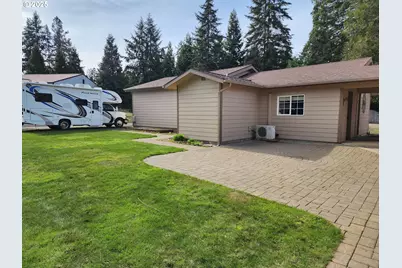 3413 Wild River Dr, Roseburg, OR 97470 - Photo 3