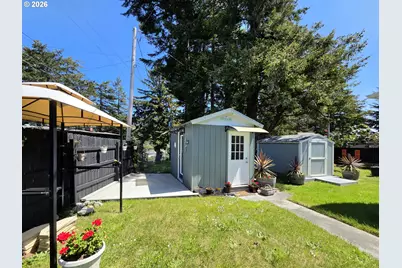 346 Del Norte Ln, Brookings, OR 97415 - Photo 27