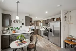 603 NW 6th Ct, McMinnville, OR 97128 - Photo 7